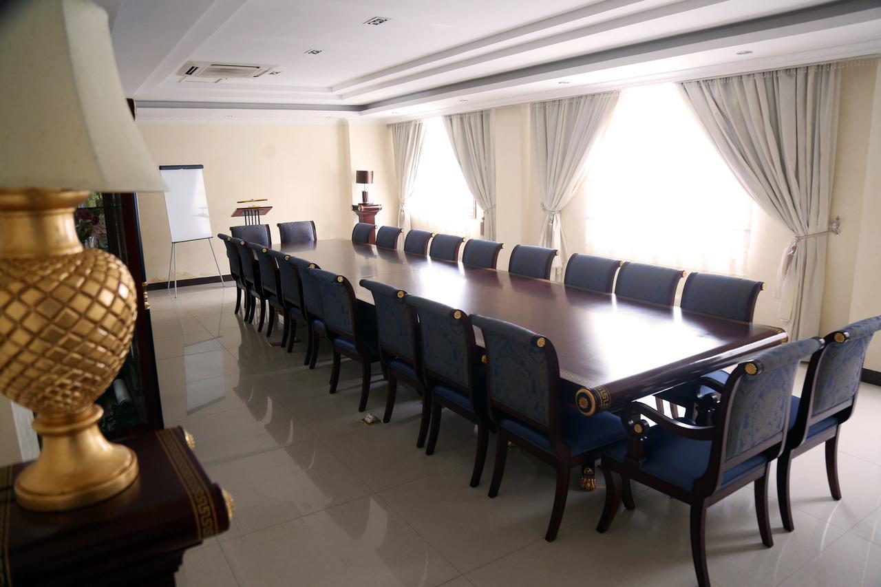 Hotel Amaritsah Brazzaville Luaran gambar