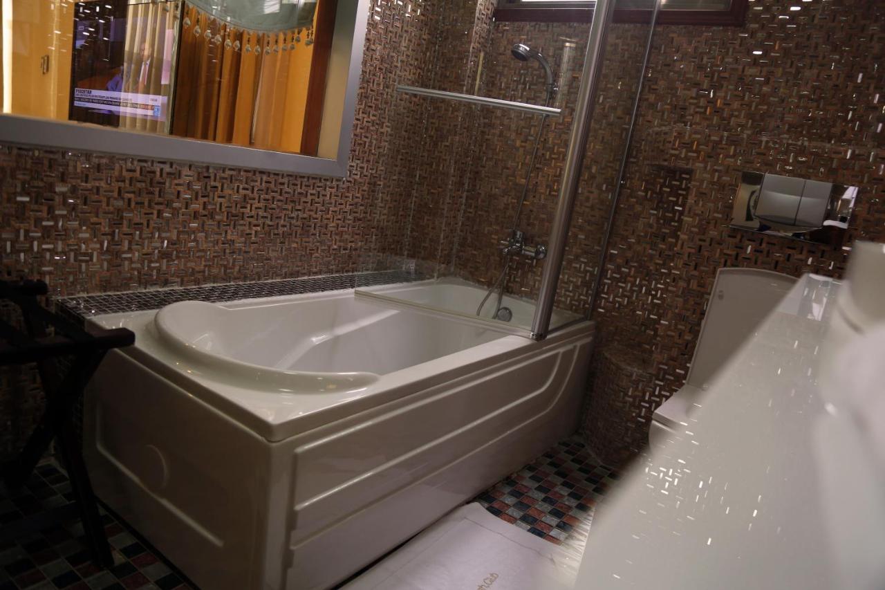 Hotel Amaritsah Brazzaville Luaran gambar